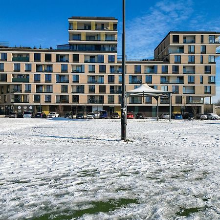 Bnb New Beautiful Apartment In The Center Of Ostrava With Option Garage Parking Exteriör bild