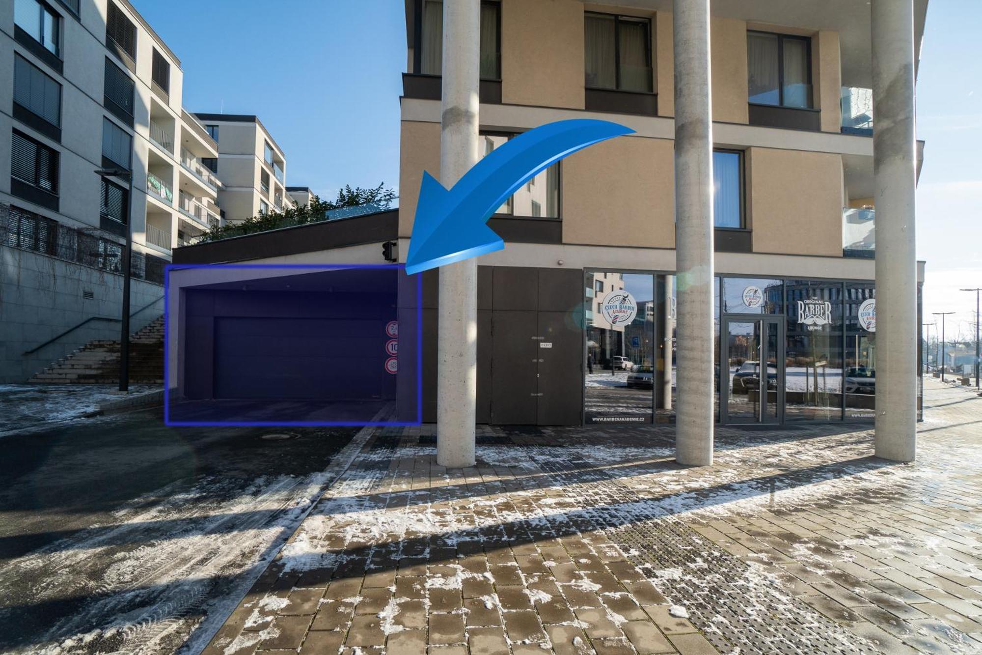 Bnb New Beautiful Apartment In The Center Of Ostrava With Option Garage Parking Exteriör bild