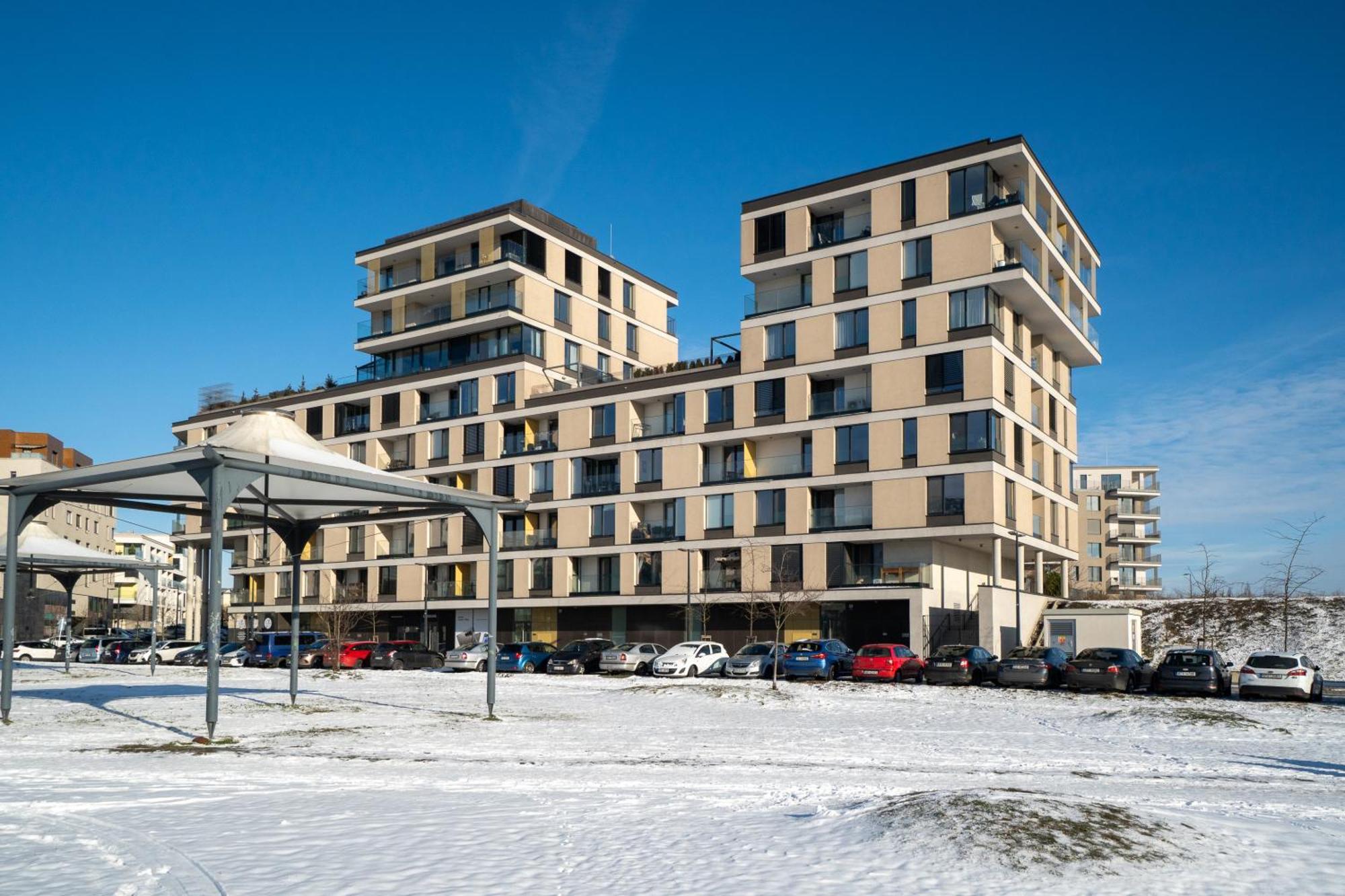 Bnb New Beautiful Apartment In The Center Of Ostrava With Option Garage Parking Exteriör bild