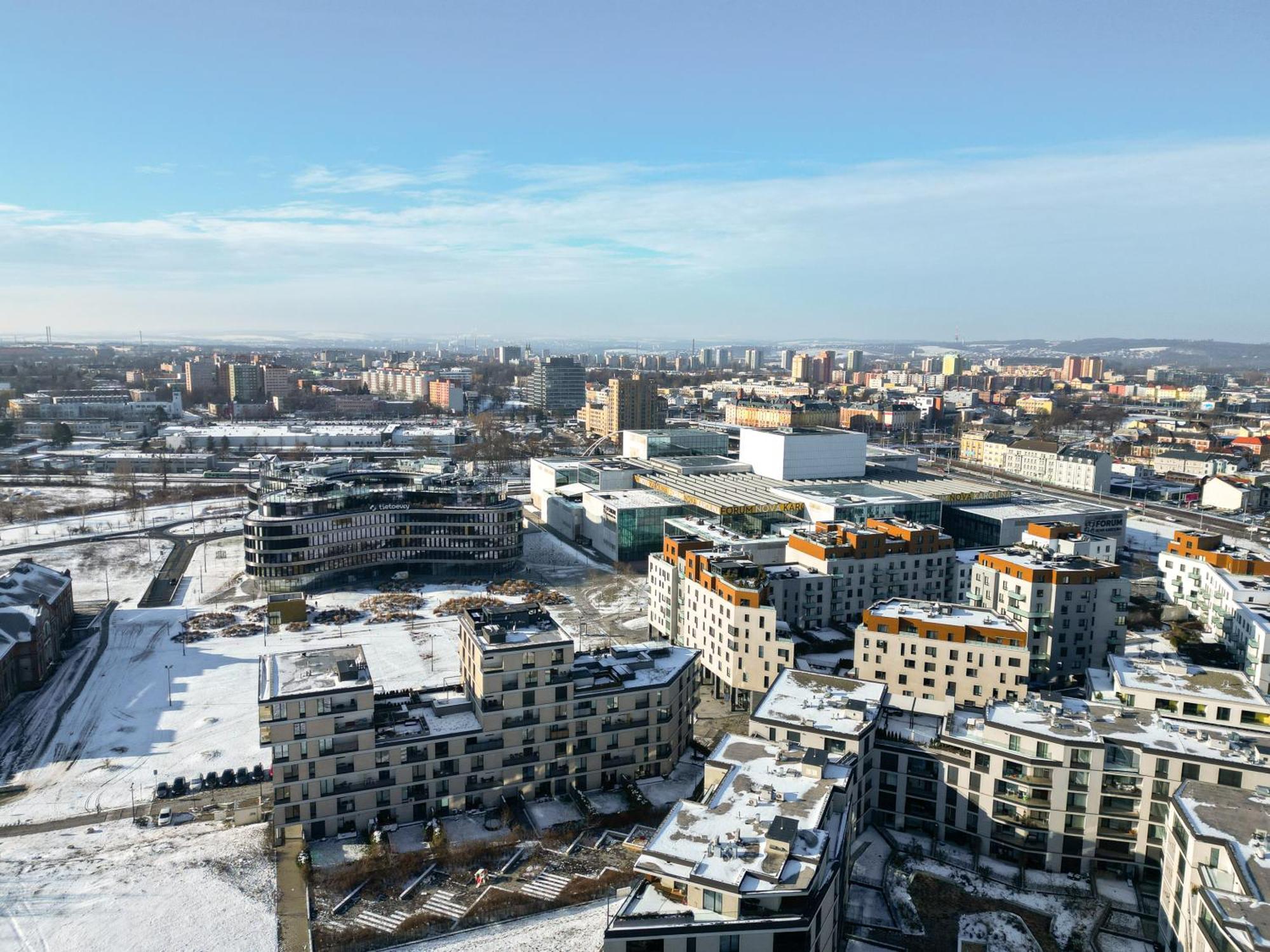 Bnb New Beautiful Apartment In The Center Of Ostrava With Option Garage Parking Exteriör bild