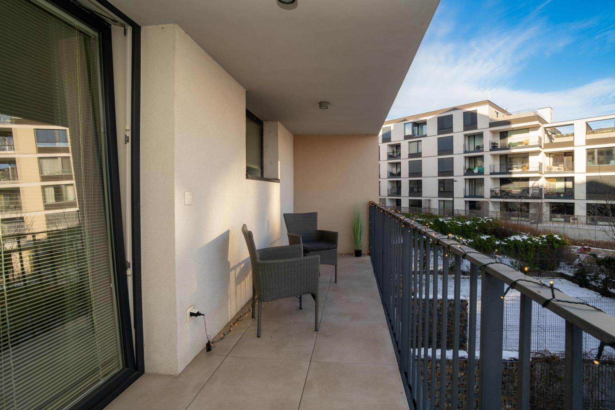 Bnb New Beautiful Apartment In The Center Of Ostrava With Option Garage Parking Exteriör bild