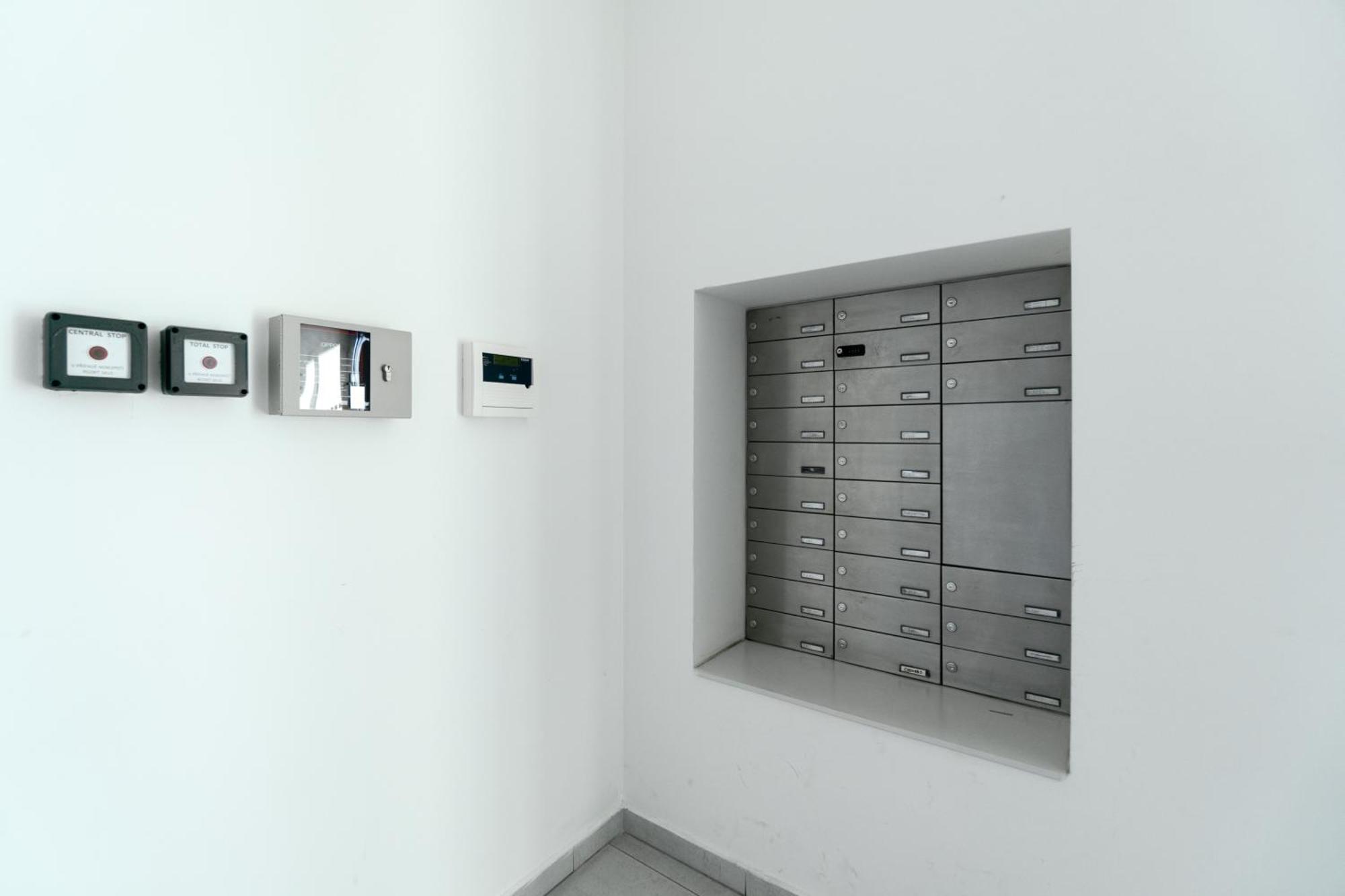 Bnb New Beautiful Apartment In The Center Of Ostrava With Option Garage Parking Exteriör bild